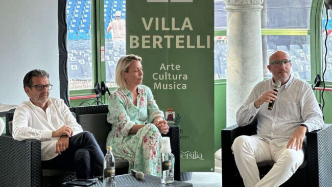 FONDAZIONE VILLA BERTELLI e CASA DI CURA SAN ROSSORE presentano E-STATE IN SALUTE! L’appuntamento con il benessere acqua-san-carlo-banner-news-villa-bertelli